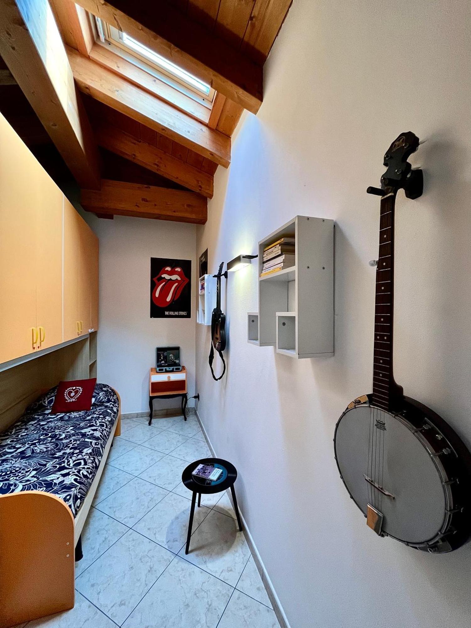 Art Music House Lake Como Dongo Exterior photo